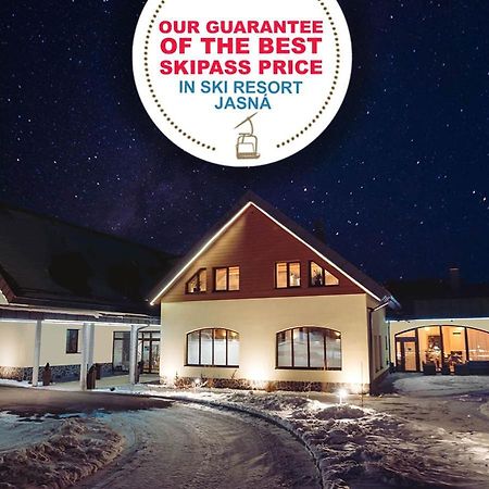 Hotel Demaenova **** Liptowski Mikułasz Zewnętrze zdjęcie