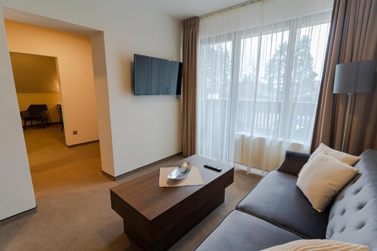 Hotel Demaenova **** Liptowski Mikułasz Zewnętrze zdjęcie