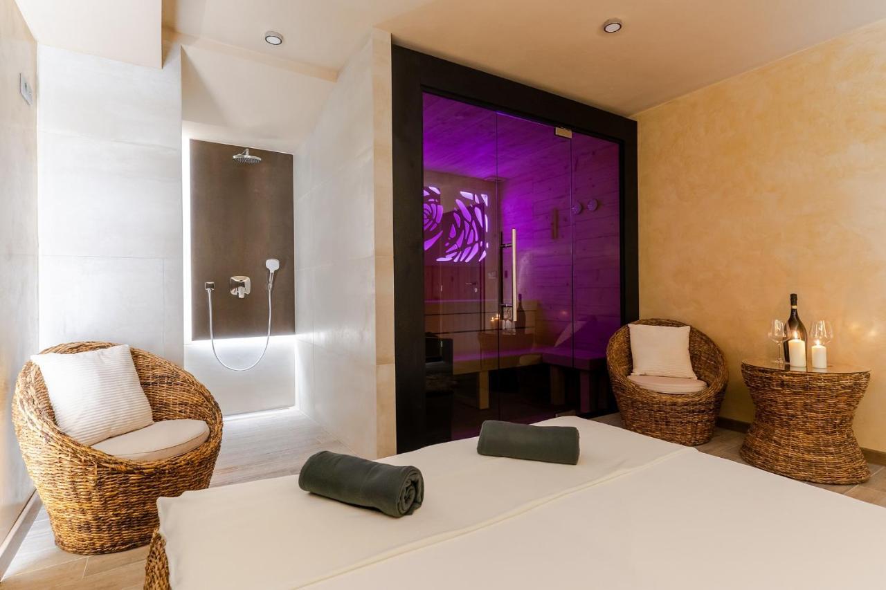 Hotel Demaenova **** Liptowski Mikułasz Zewnętrze zdjęcie