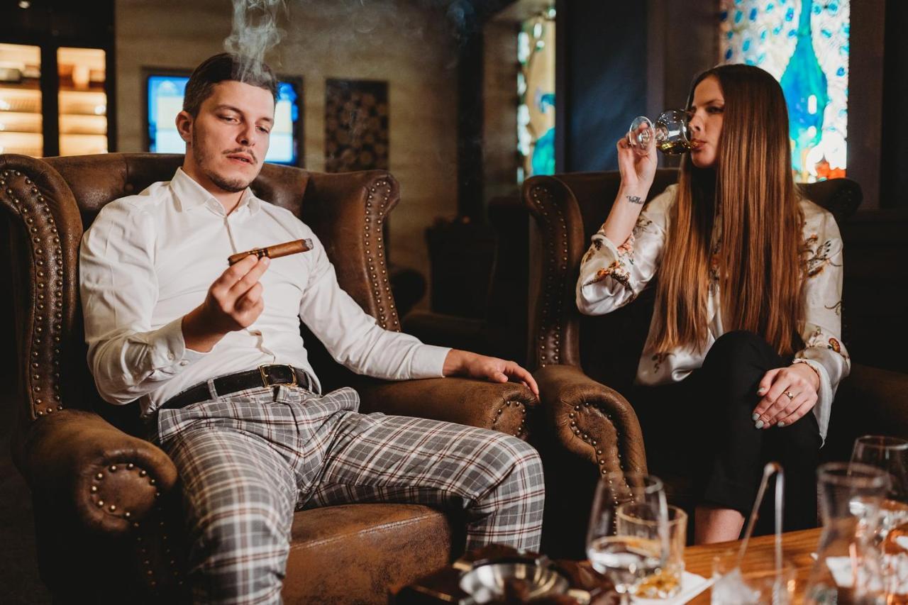 Hotel Demaenova **** Liptowski Mikułasz Zewnętrze zdjęcie